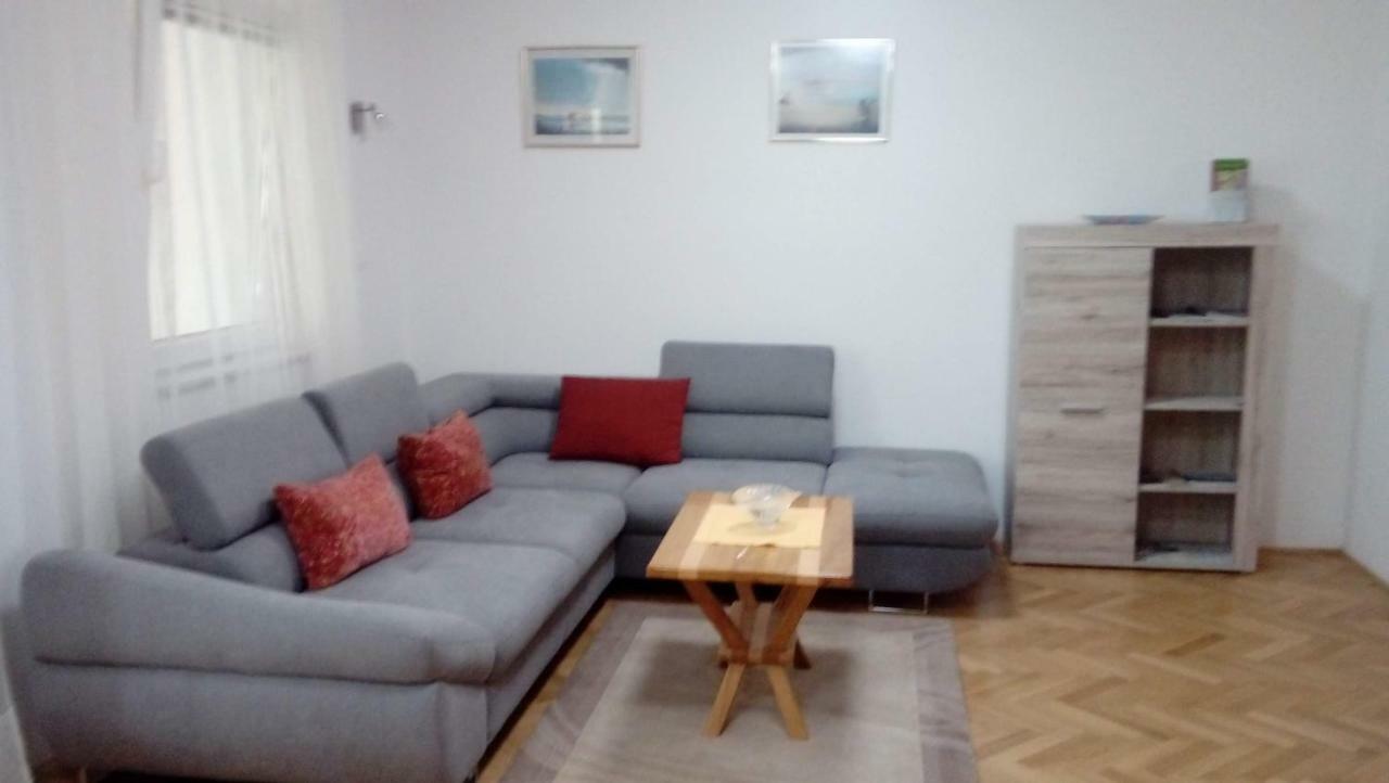 Apartment Apartma Meta *
